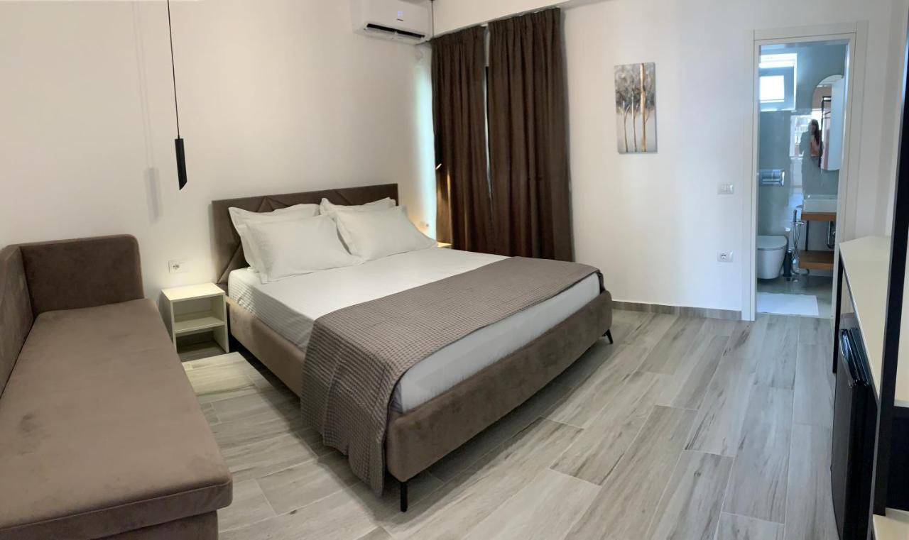 Kekezis Apartments Saranda Extérieur photo