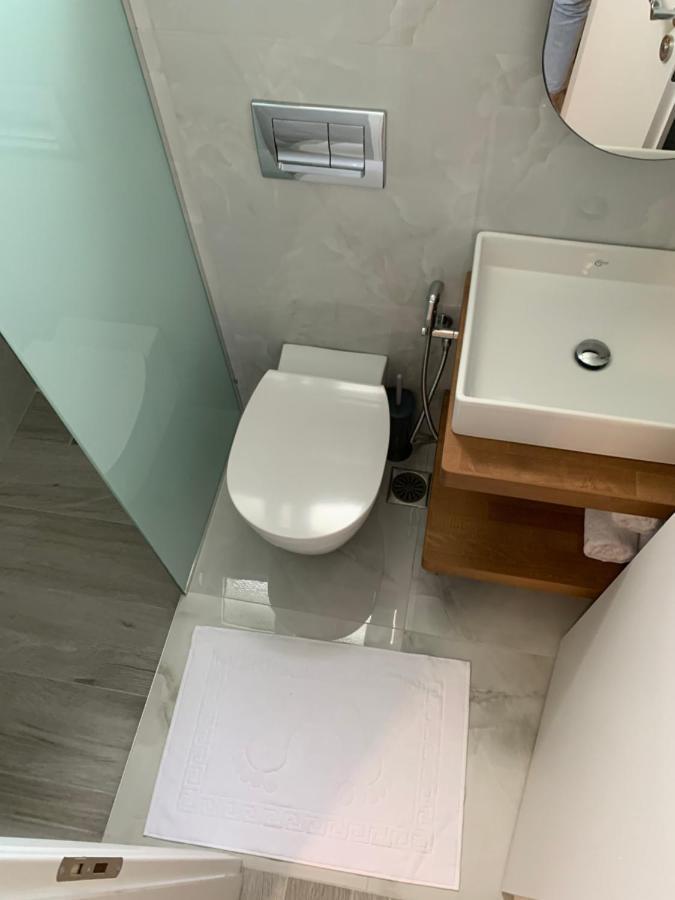 Kekezis Apartments Saranda Extérieur photo